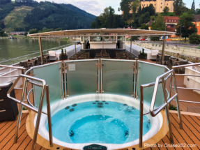 Impression Sky Deck Hot Tub