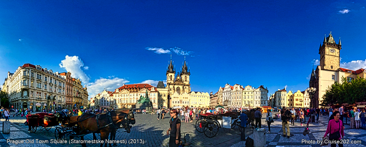 Prague Old Town Square (Staromestske Namesti)